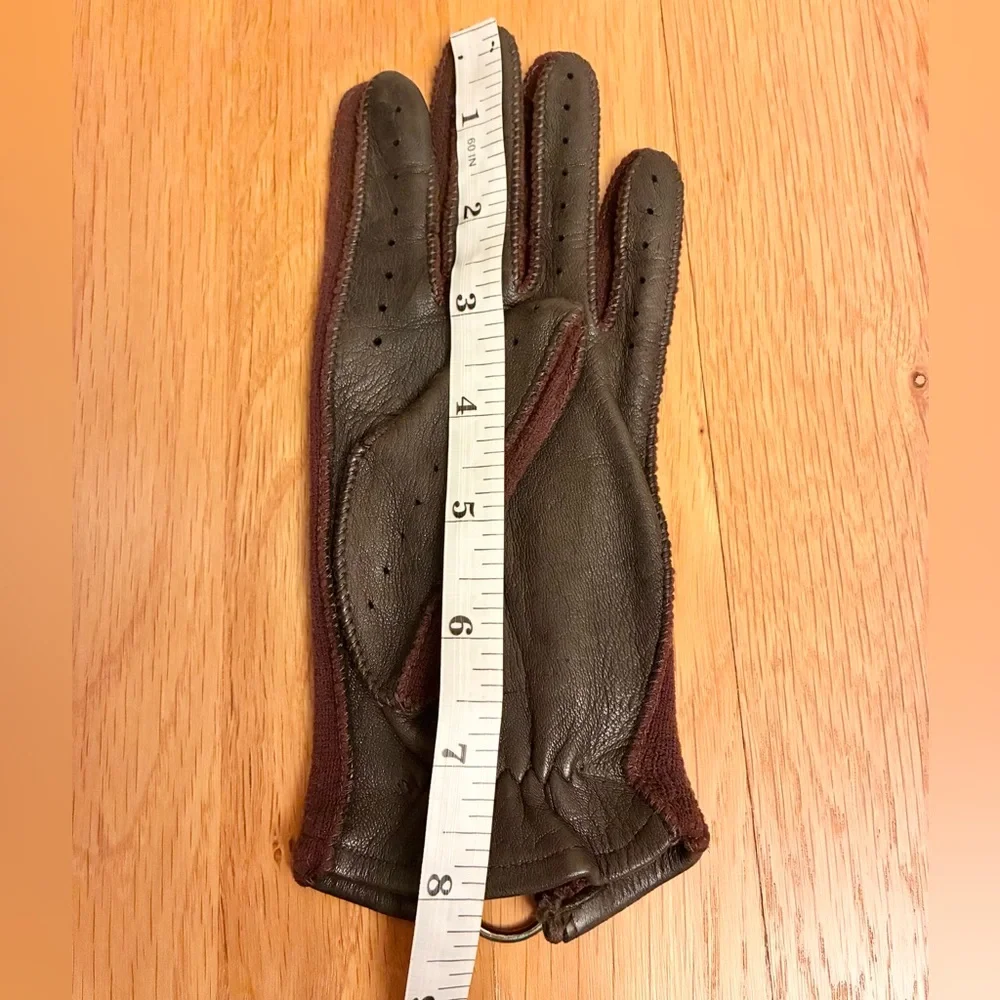 Women’s Leather Gloves with Top Accent Zip Detail Brown Size S